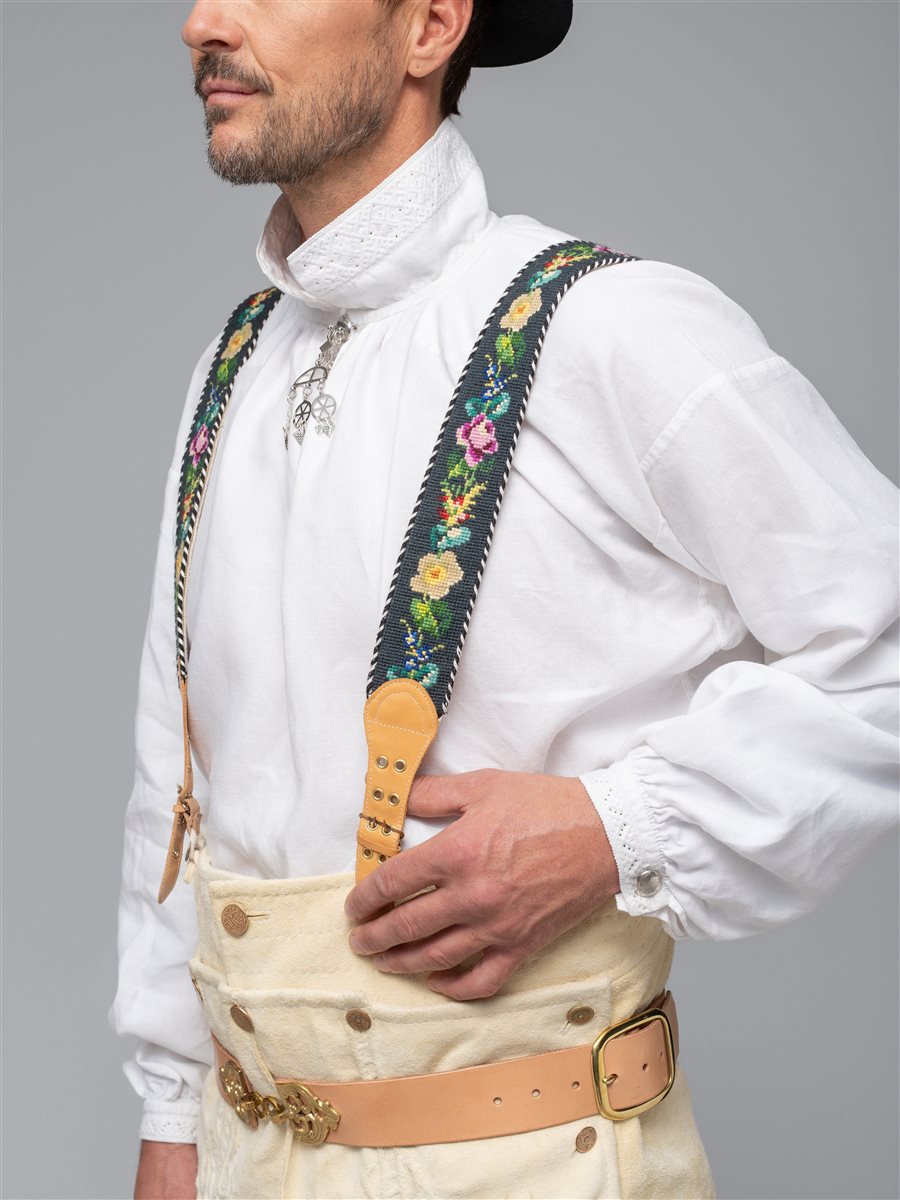 mannsbunaden-fra-nordm-re-norsk-flid-nettbutikk-og-bunader